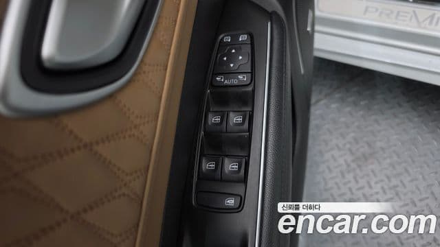 Renault Samsung SM6 2022 — ფოტო 6/34