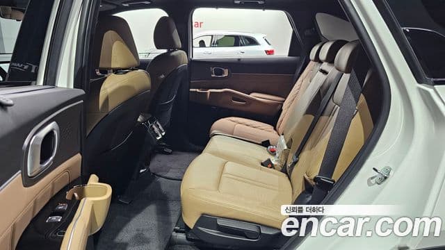 Kia Sorento 2024 — Şəkil 11/20