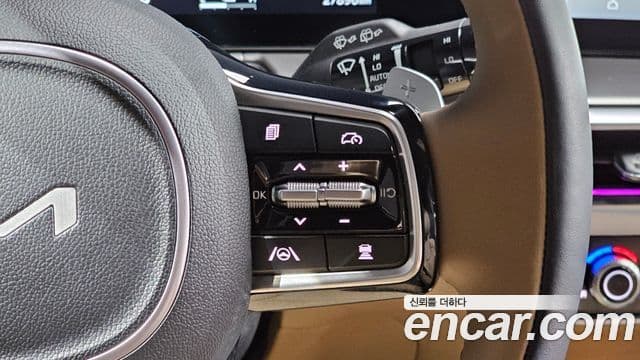 Kia Sorento 2024 — Şəkil 18/20