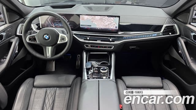 BMW X6 2025 — Photo 30/32