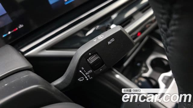 BMW X6 2025 — Photo 17/32