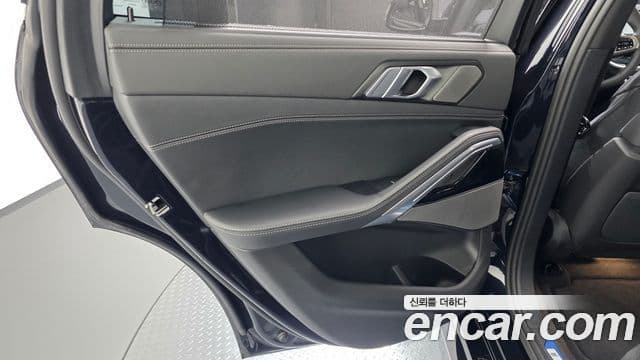 BMW X6 2025 — Photo 2/32