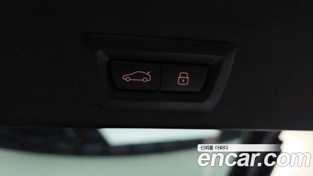 BMW X6 2025 — Photo 20/32
