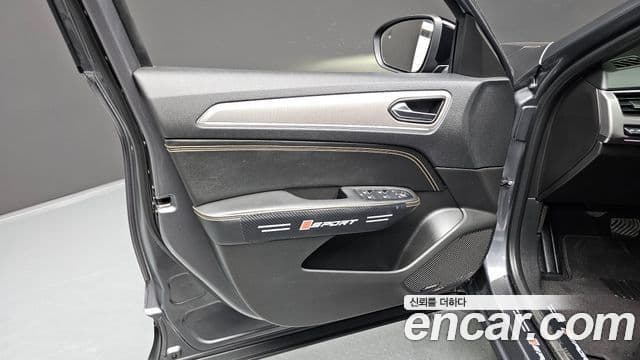 Renault Samsung Arkana 2024 — ფოტო 14/30