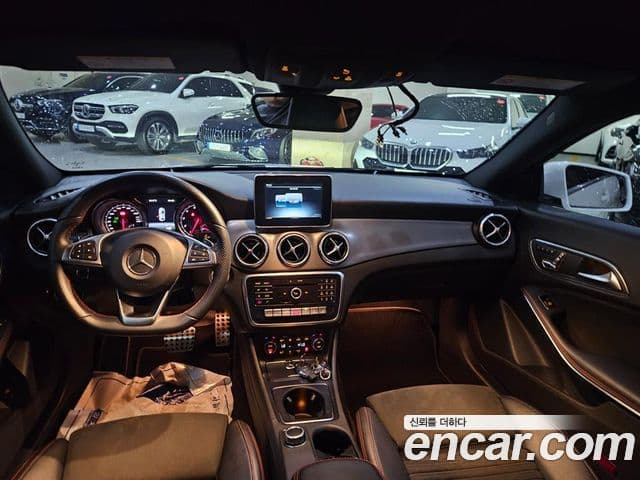 Mercedes-Benz CLA-Class 2018 — Фото 10/20