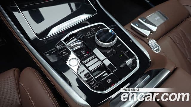 BMW X5 2025 — ფოტო 7/20