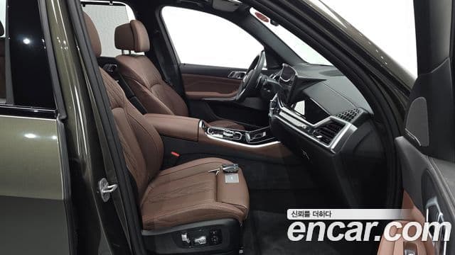 BMW X5 2025 — ფოტო 12/20
