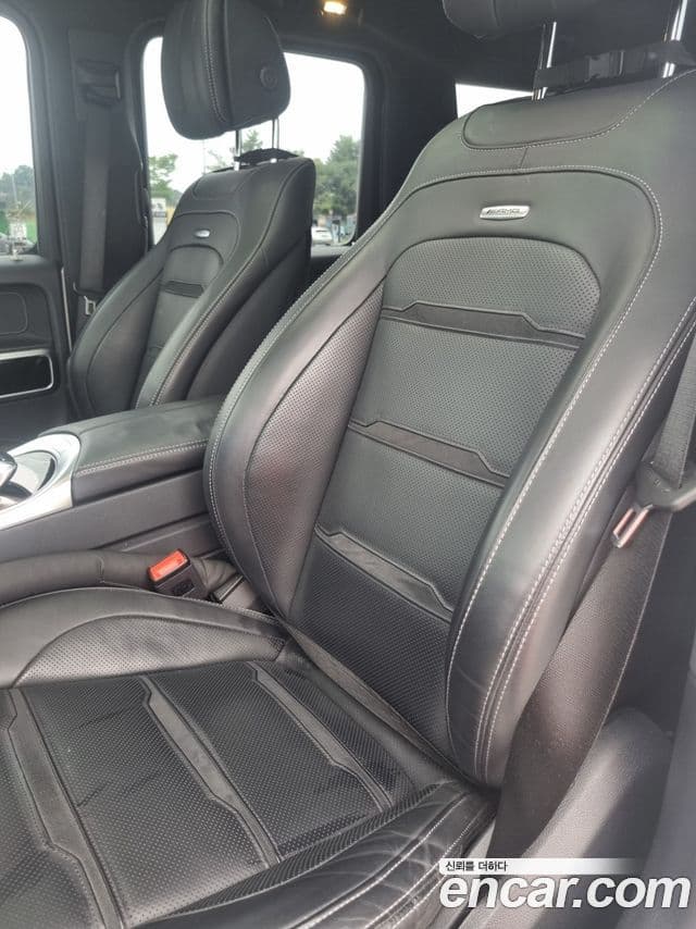 Mercedes-Benz G-Class 2022 — ფოტო 13/19