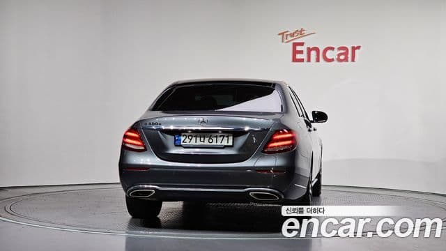 Mercedes-Benz E-Class 2019 — Şəkil 4/20
