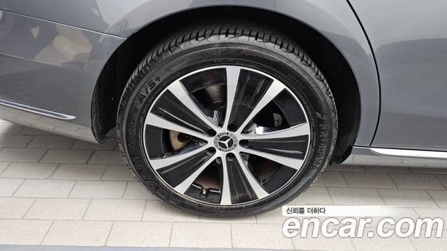 Mercedes-Benz E-Class 2019 — Şəkil 5/20