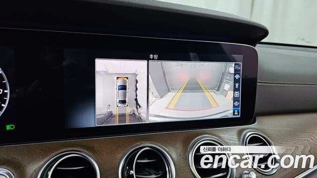 Mercedes-Benz E-Class 2019 — Şəkil 15/20