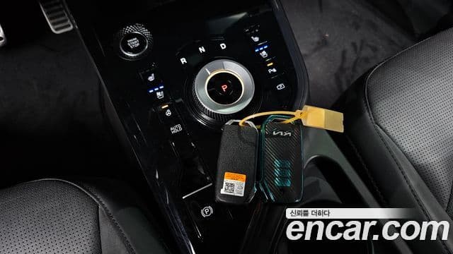 Kia Niro 2022 — Şəkil 9/20