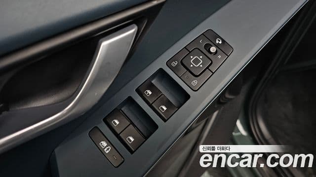 Kia Niro 2022 — Şəkil 19/20