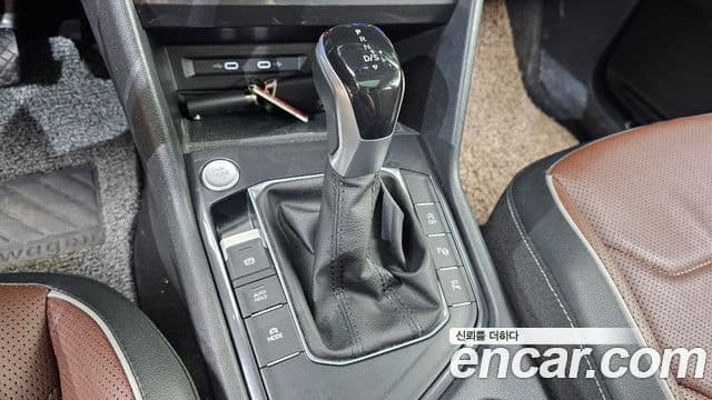 Volkswagen Tiguan Allspace 2022 — Şəkil 9/20