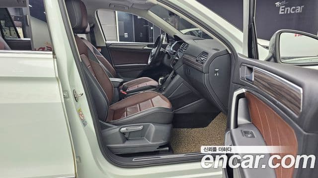 Volkswagen Tiguan Allspace 2022 — Şəkil 11/20