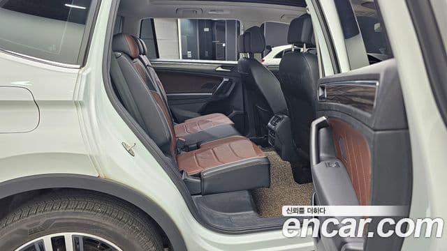 Volkswagen Tiguan Allspace 2022 — Şəkil 12/20
