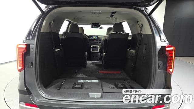 Kia Carnival 2024 — Фото 20/20
