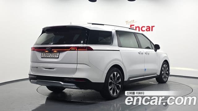Kia Carnival 2021 — Şəkil 2/20