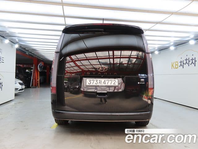 Hyundai Staria 2022 — Фото 2/20