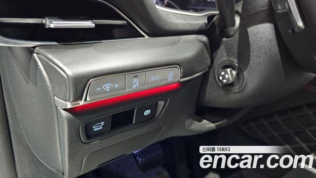 Genesis GV80 2020 — ფოტო 19/20