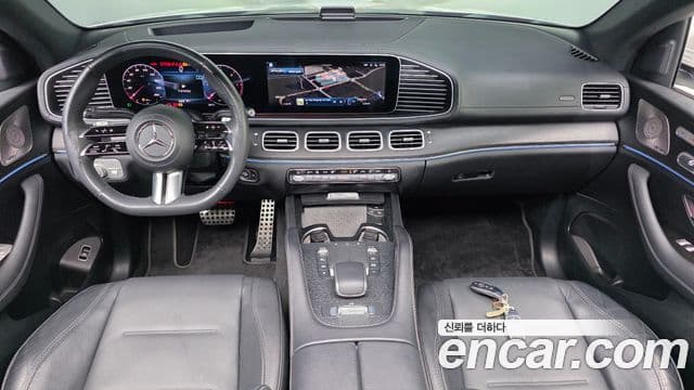 Mercedes-Benz GLE-Class 2023 — ფოტო 7/20