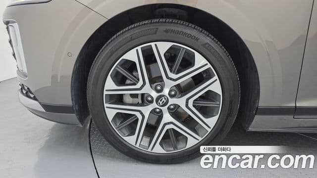 Hyundai Grandeur 2023 — ფოტო 5/20