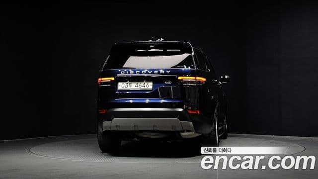 Land Rover Discovery 5 2018 — Şəkil 4/20