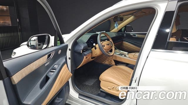 Genesis GV80 2022 — ფოტო 8/20