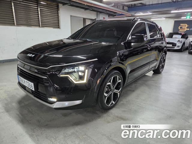Kia Niro 2022 — Şəkil 9/14