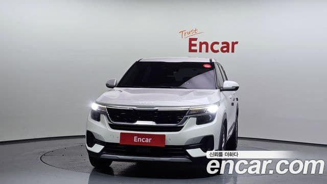 Kia Seltos 2022 — ფოტო 3/20