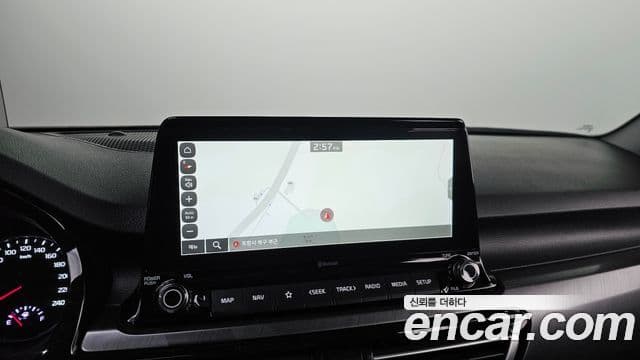 Kia Seltos 2022 — ფოტო 13/20