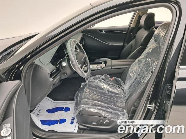 Genesis Electrified G80 2020 — Şəkil 11/20
