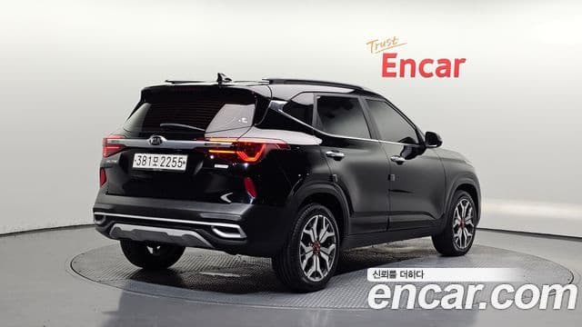 Kia Seltos 2020 — Şəkil 2/20