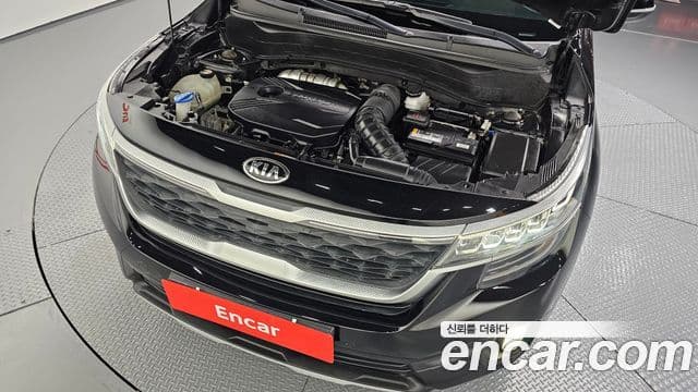 Kia Seltos 2020 — Şəkil 6/20