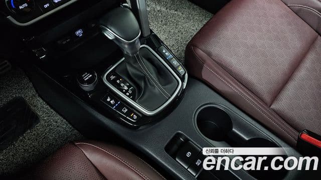 Kia Seltos 2020 — Şəkil 9/20