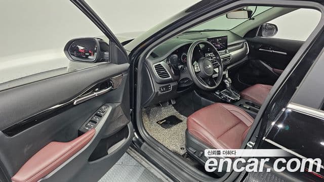 Kia Seltos 2020 — Şəkil 10/20