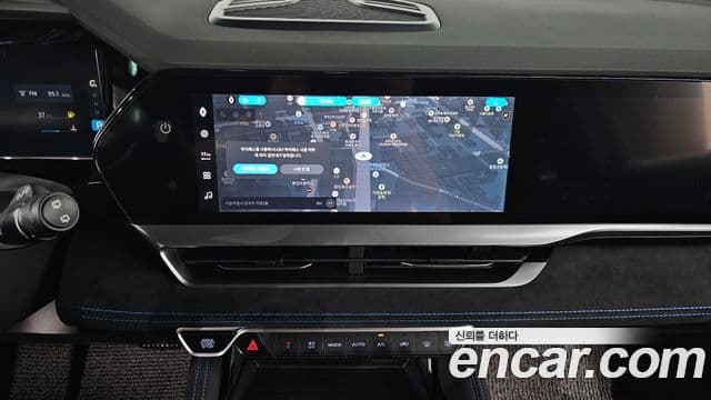 Renault Samsung Grand Koleos 2024 — Фото 14/20