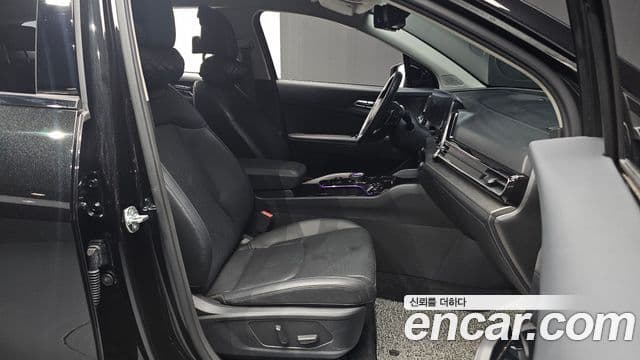 Kia Sportage 2023 — ფოტო 10/20