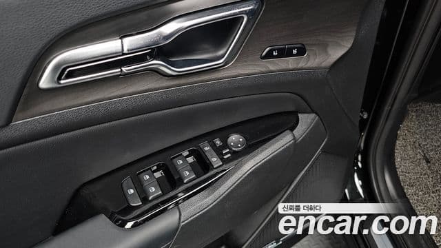 Kia Sportage 2023 — ფოტო 16/20