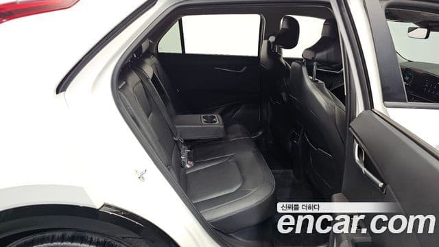 Kia Niro 2022 — Фото 11/20