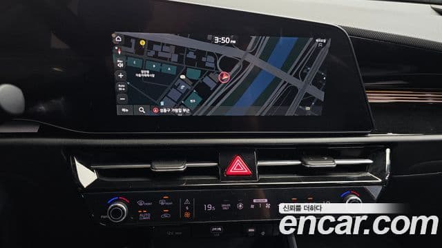 Kia Niro 2022 — Фото 14/20