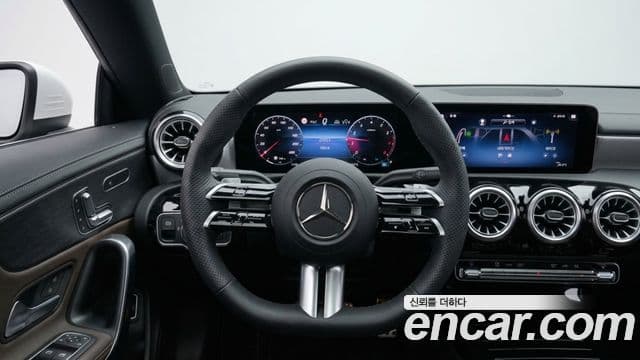 Mercedes-Benz CLA-Class 2025 — Фото 6/11