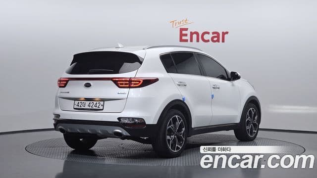 Kia Sportage The Bold 2019 — Фото 1/20