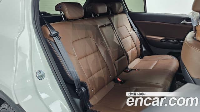 Kia Sportage The Bold 2019 — Фото 12/20