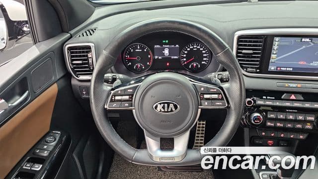 Kia Sportage The Bold 2019 — Фото 13/20