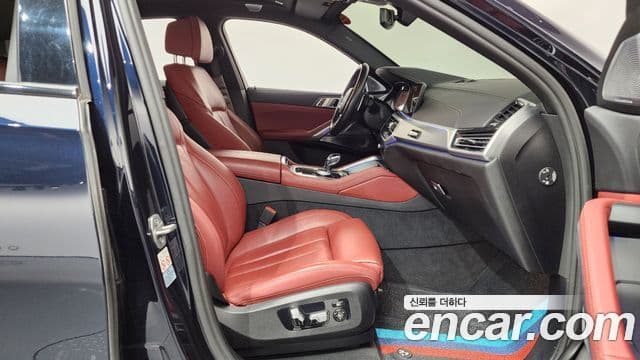 BMW X6 2021 — Photo 33/33