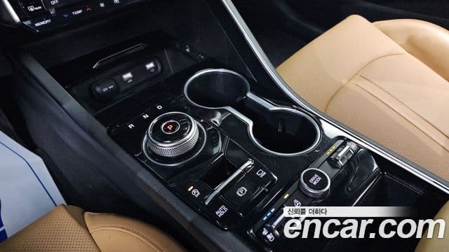 Kia K5 2020 — ფოტო 9/20