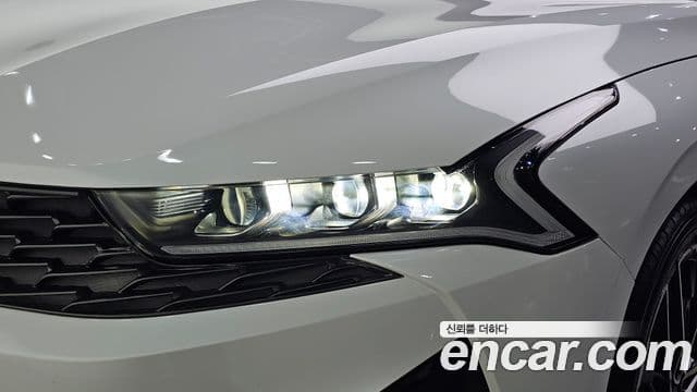 Kia K5 2020 — Photo 13/30