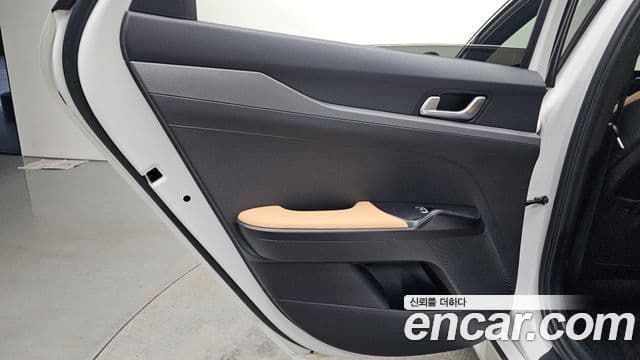 Kia K5 2020 — Photo 18/30