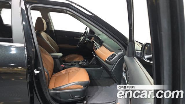 Kia Seltos 2022 — ფოტო 11/20